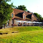 Hotell Schloss & Gut 4*