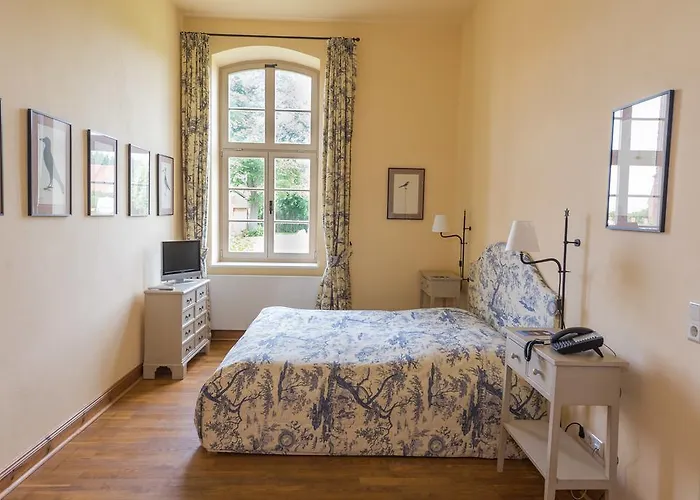 Schloss & Gut Hotel