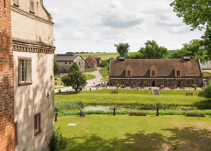 Schloss & Gut