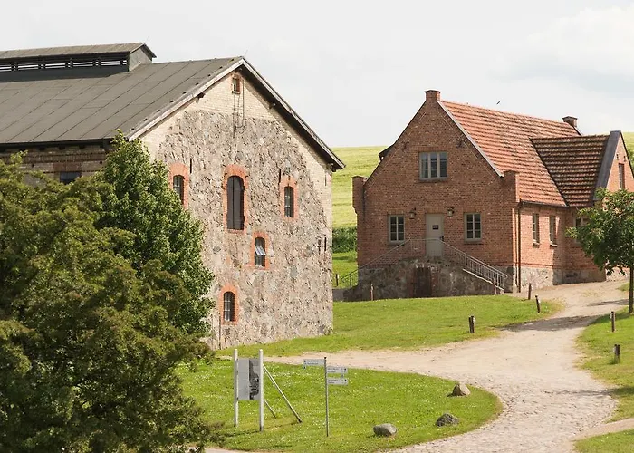 Schloss & Gut Ulrichshusen